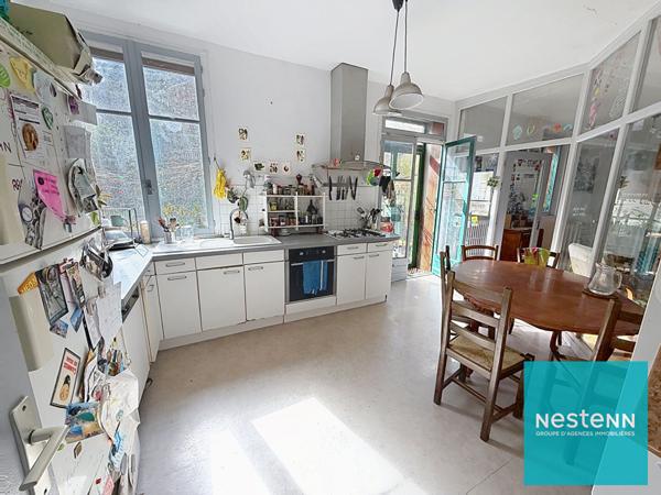 COURS FAURIEL BIEN UNIQUE : ANCIENNE GRANGE RÉHABILITÉE ? 232 m² ? 7 CHAMBRES ? RENTABILITÉ EN PLACE