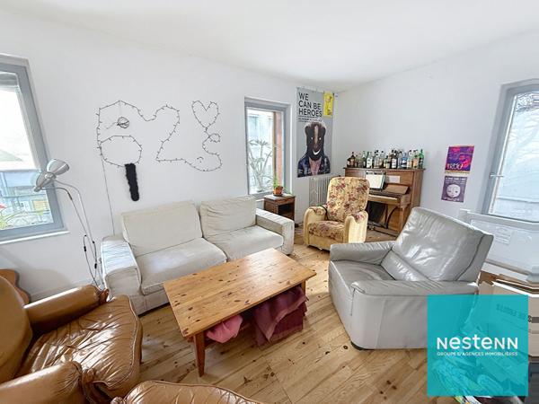 COURS FAURIEL BIEN UNIQUE : ANCIENNE GRANGE RÉHABILITÉE ? 232 m² ? 7 CHAMBRES ? RENTABILITÉ EN PLACE