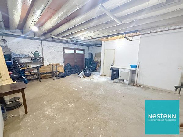 COURS FAURIEL BIEN UNIQUE : ANCIENNE GRANGE RÉHABILITÉE ? 232 m² ? 7 CHAMBRES ? RENTABILITÉ EN PLACE