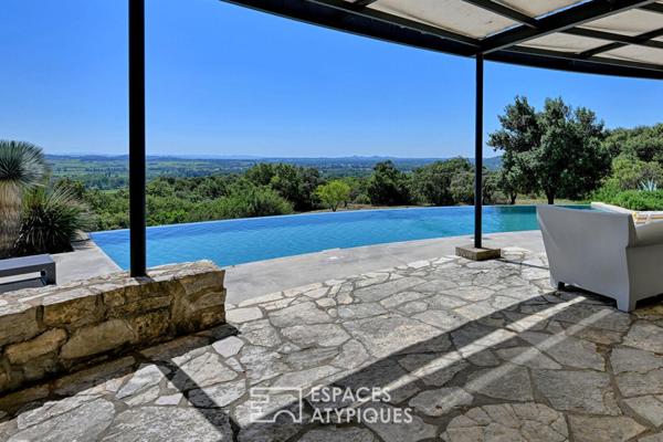 Villa d’architecte avec piscine et vue à 360°