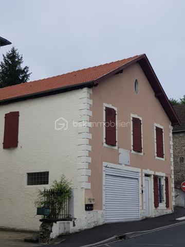 Immeuble mixte de 168 m²