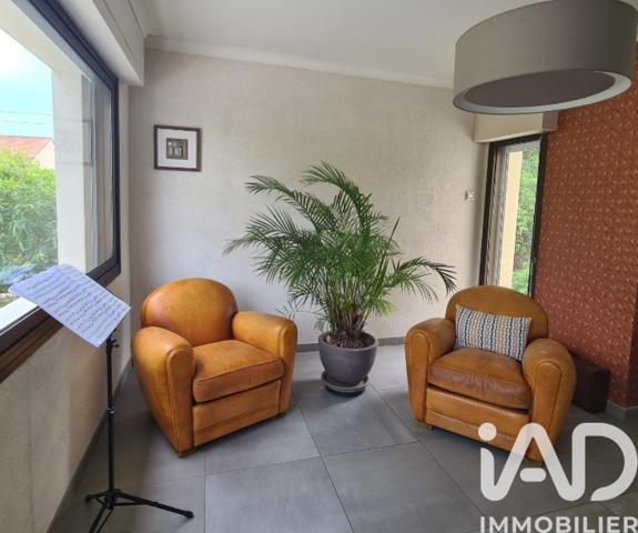 Maison à vendre 8 pièces 196 m² Yvré-l'Évêque