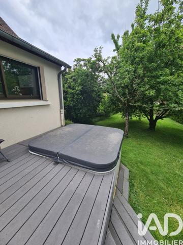 Maison à vendre 8 pièces 196 m² Yvré-l'Évêque