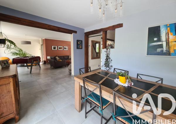 Maison à vendre 8 pièces 196 m² Yvré-l'Évêque