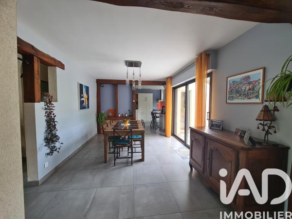 Maison à vendre 8 pièces 196 m² Yvré-l'Évêque