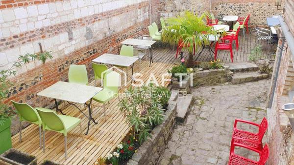 Restaurant avec murs et fonds – Saint-Riquier (80)