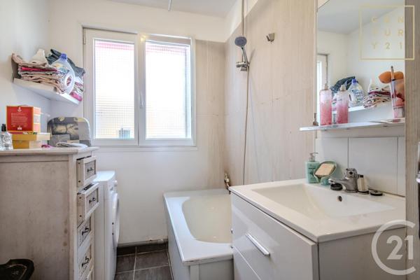 Maison à vendre  8 pièces - 121,45 m2 MAUBEUGE - 59