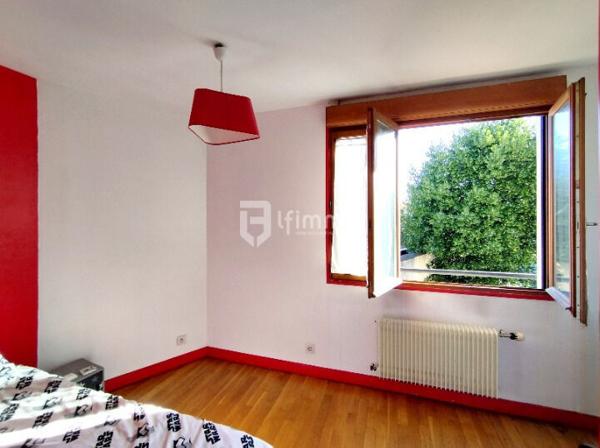 Joinville-le-Pont- Polangis- Maison 110m2- 6P/4ch- Sous-Sol et Garage