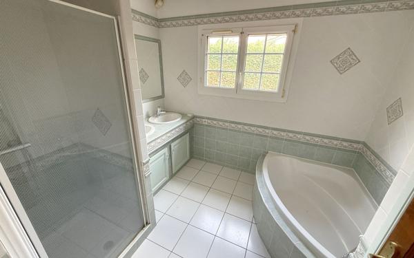 Maison à vendre    5 pièces • 183 m2 Saint-Jean