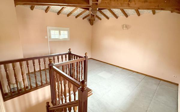 Maison à vendre    5 pièces • 183 m2 Saint-Jean