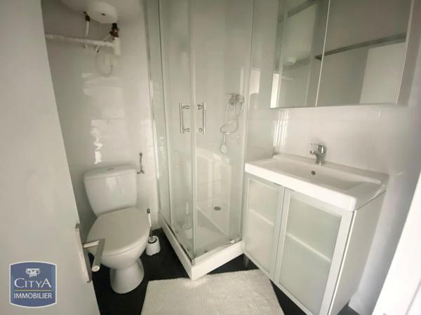 Appartement à louer 1 pièce 10.2m² Valenciennes (59300)