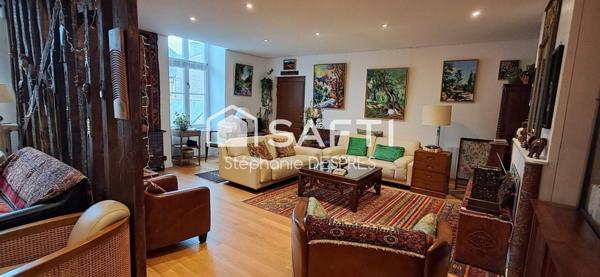 APPARTEMENT DE CARACTERE  - A 5 minutes à pieds du centre ville