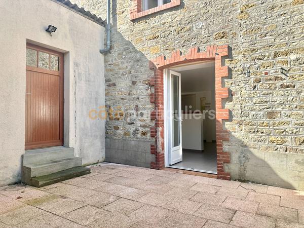 Vente Maison94 m² - 5 Pièces - MONTSENELLE (50250)