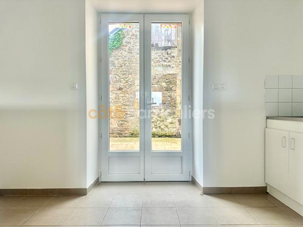 Vente Maison94 m² - 5 Pièces - MONTSENELLE (50250)