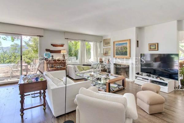 À vendre Urrugne - Villa avec piscine vue sur les montagnes