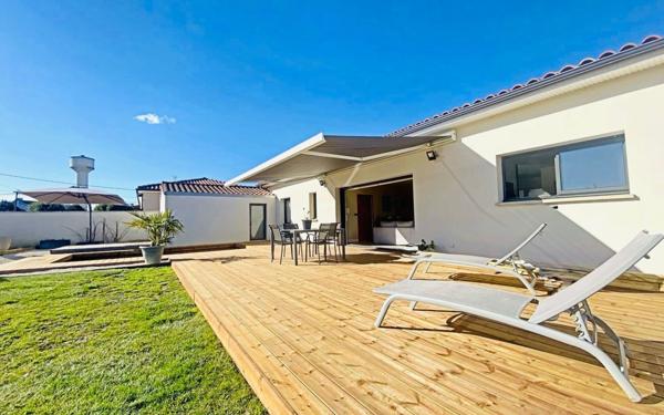 Maison à vendre    4 pièces • 145 m2 Noé