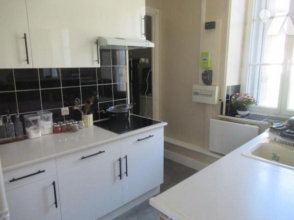 A vendre à Troyes dans petite copropriété de 8 lots .  6 Appartements de type 2 vendus tous  lo...