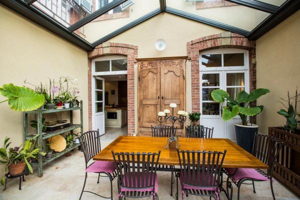 Dpt Gers(32), AIRE SUR L ADOUR proche, PROPRIETE BOURGEOISE du XIX, sans travaux, avec gite indépendant, maison de gardien, avec jardin, garage, piscine, sur les Chemins de St jacques