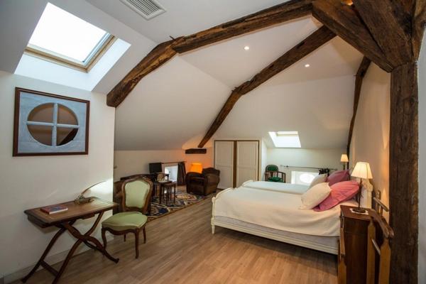 Dpt Gers(32), AIRE SUR L ADOUR proche, PROPRIETE BOURGEOISE du XIX, sans travaux, avec gite indépendant, maison de gardien, avec jardin, garage, piscine, sur les Chemins de St jacques