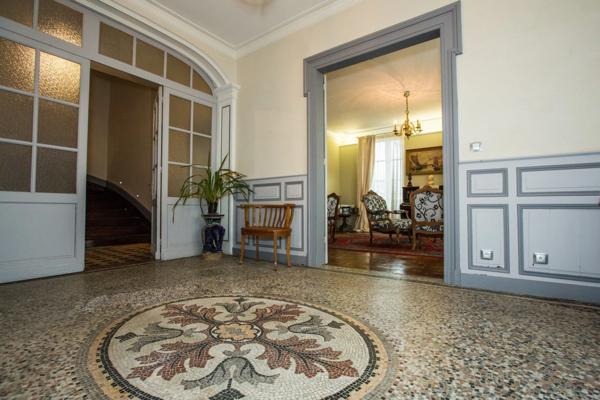 Dpt Gers(32), AIRE SUR L ADOUR proche, PROPRIETE BOURGEOISE du XIX, sans travaux, avec gite indépendant, maison de gardien, avec jardin, garage, piscine, sur les Chemins de St jacques