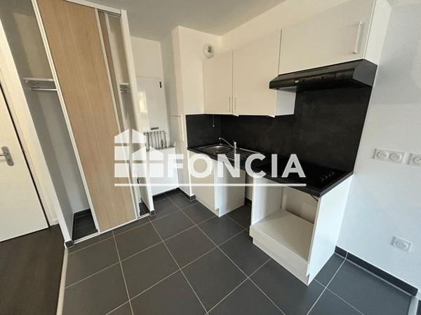 Location Studio 28.22 m² - 816 AVENUE DU GÉNÉRAL LECLERC Dammarie-les-lys 77190