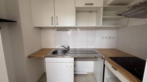 Appartement 2 pièces                                        - 44200 Nantes Réf : 11427