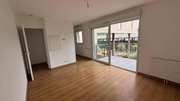Appartement 2 pièces                                        - 44200 Nantes Réf : 11427