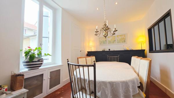 BOURGES MAISON DE 173M² 6 PIECES 4 CHAMBRES
