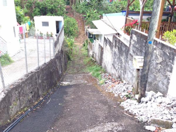 Achat terrain Saint-Joseph - 745 m² - 72 000 €