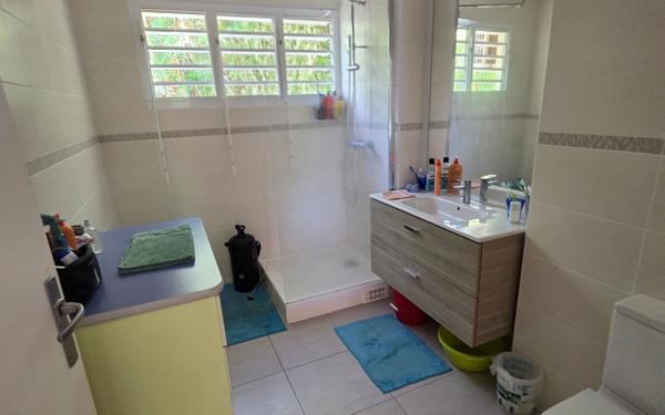 Appartement à vendre    3 pièces • 58,56 m2 Le Gosier