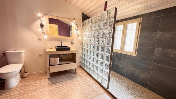 VILLA BOIS EN LISIERE DE FORÊT