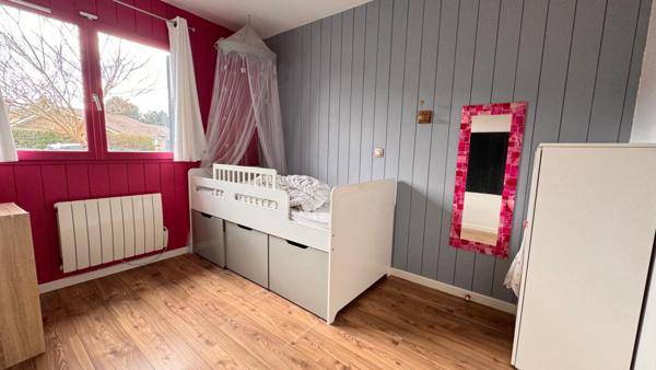 VILLA BOIS EN LISIERE DE FORÊT