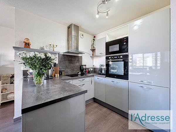 Appartement T3 - 63 m² - AJACCIO Rocade - Parking