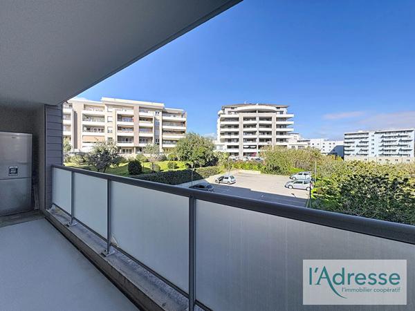 Appartement T3 - 63 m² - AJACCIO Rocade - Parking
