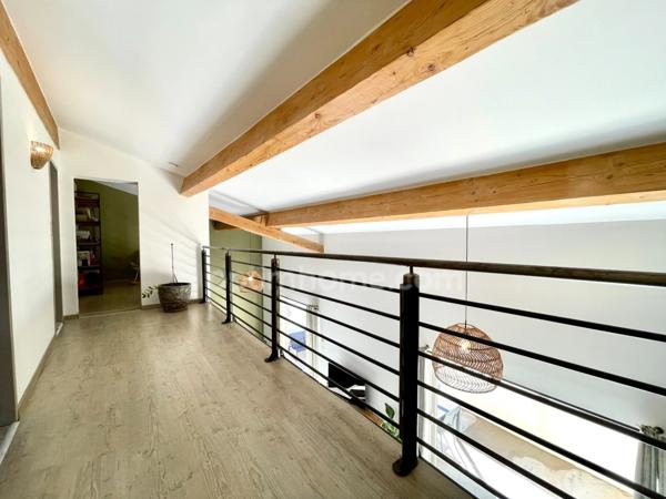 Maison contemporaine 5 pièces 142m2 + un appartement 2 pièces et un garage