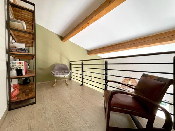 Maison contemporaine 5 pièces 142m2 + un appartement 2 pièces et un garage