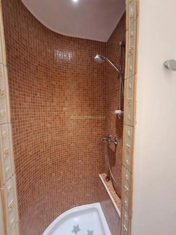 Vente                                                      Propriété
                        
                     6 pièces                      192 m2                     à Salernes