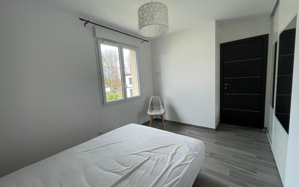 Maison à louer    4 pièces • 98 m2 Saint-Germain-lès-Arpajon