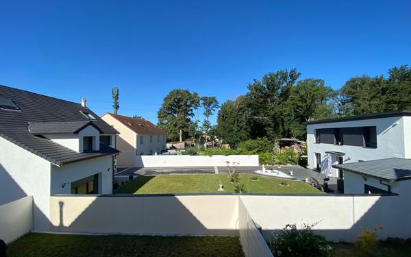 Maison à louer    4 pièces • 98 m2 Saint-Germain-lès-Arpajon