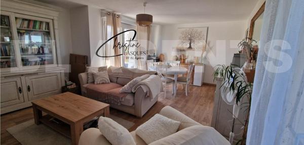 Appartement T3 de 65 m² avec deux balcons, garage fermé, piscine et salle de sport !