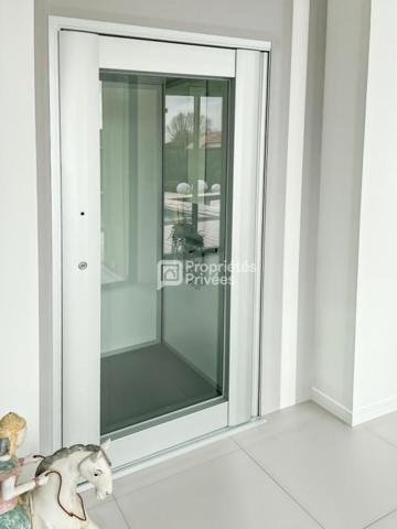 PESSAC Proche Golf : Maison d'Architecte 390 m2 ASCENSEUR -GARAGE- PISCINE