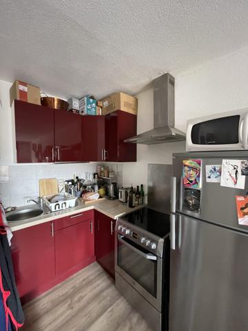 Poser vos valises, T2 avec terrasse et parking
