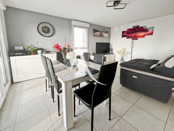 À vendre Appartement T4 récent avec terrasse , Les Caillols, Marseille 13012