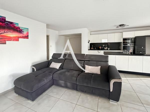 À vendre Appartement T4 récent avec terrasse , Les Caillols, Marseille 13012