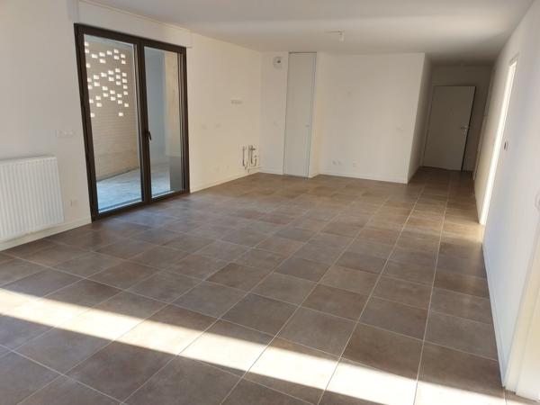 Appartement · Location Bordeaux (33800) 4 pièces · 86m²