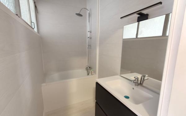 Appartement à vendre    4 pièces • 78,70 m2 Grenoble