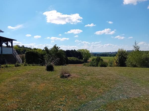 Terrain à bâtir, idéal pour les amoureux de la nature
