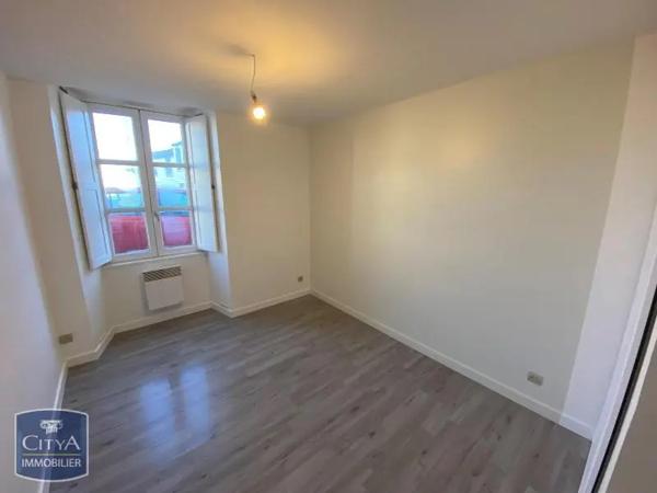 Appartement à louer 3 pièces 72m²