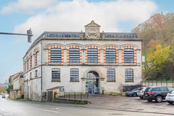 INVESTISSEMENT LOCATIF – Angoulême – Résidence Affaires Appart'City Classic Angoulême Centre - 6% de rentabilité