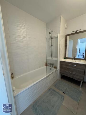 Appartement à vendre 3 pièces 60m² Bron (69500)